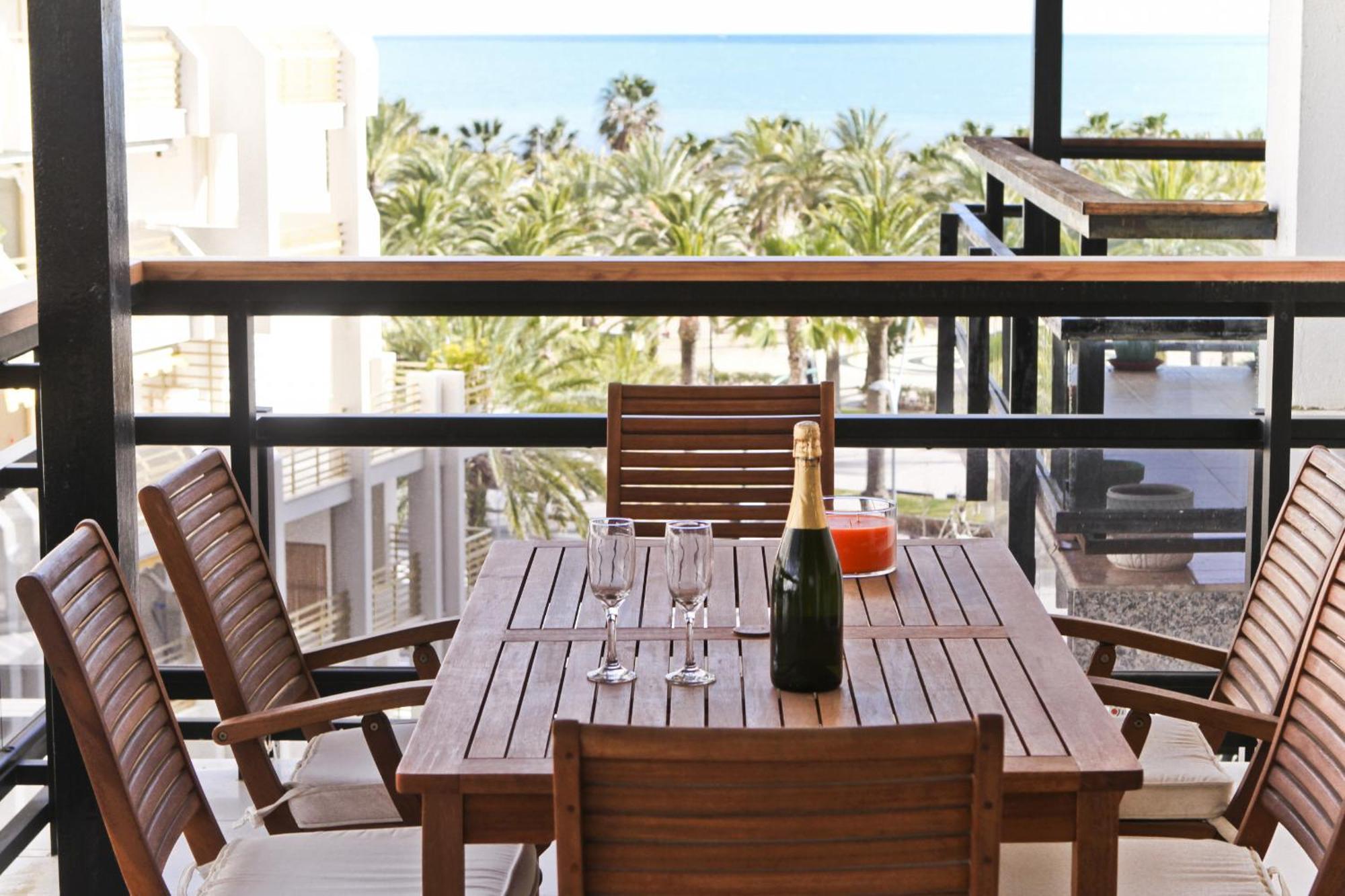 New Maria Anagabu Planet Costa Dorada Apartment Salou Exterior photo